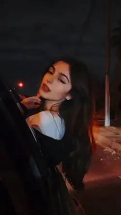 1 video + 2 photo