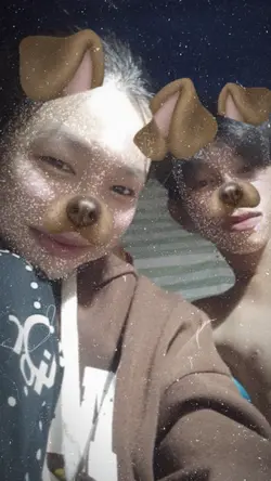 1 ảnh + bụi