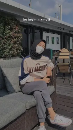 lirik estetik