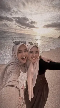 1 video + 7 foto