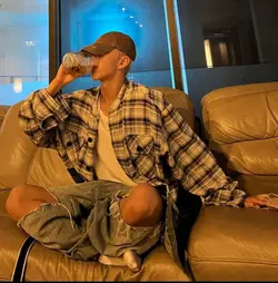 재밌던 사진들을 넣어보세요!