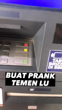 prank ambil uang atm