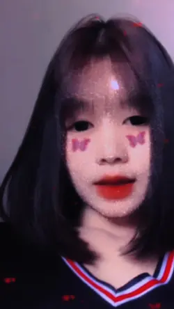 รอยยิ้มเธอมันสดุดตา