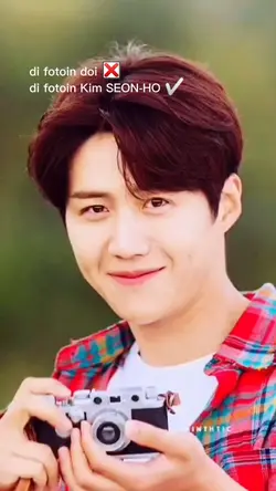 difotoin Kim seon-ho