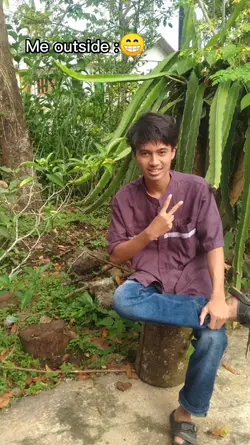 FOTO WAKTU DISEKOLAH