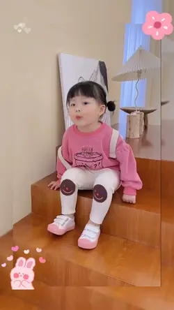 Mẫu em bé