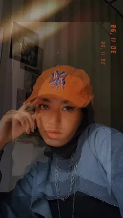 Lily lirik aestetik 