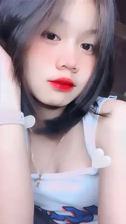 😾