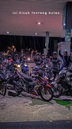 tentang bulan