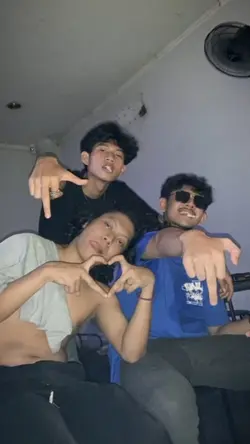 VERSI MIRROR