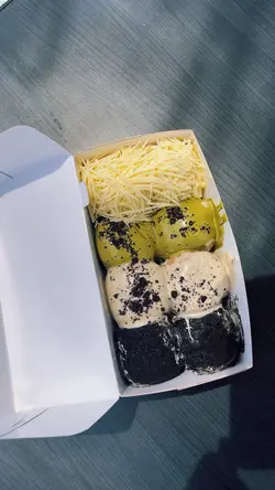 Food and vlog