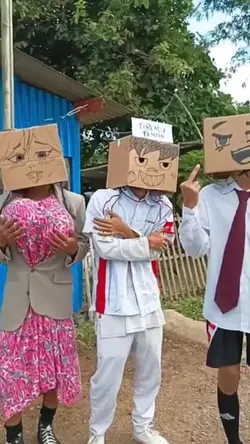 Trend Kepala Kardus