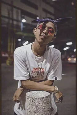 G WOLF