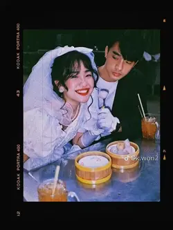 Khung + màu film