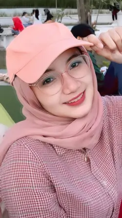 senyum trend