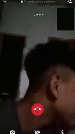 Tuhan jagakan dia