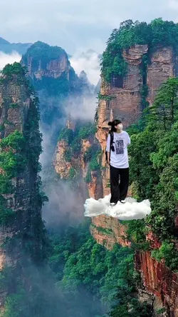 Mẫu cưỡi mây