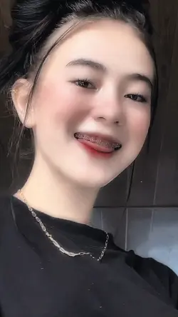 BEAUTIFUL GIRL