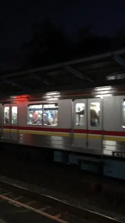 prank di stasiun