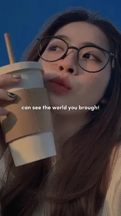 Lyrics 2 ảnh