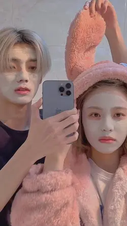 Tình yêu là /mau/