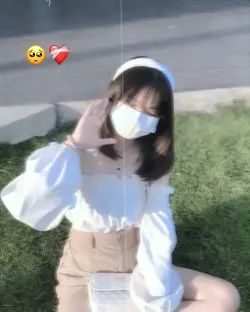 กลิ่นดอกไม้🍃🥺