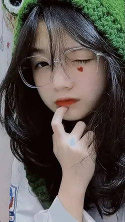 ហាយបងៗ