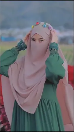 1 video 5 Foto