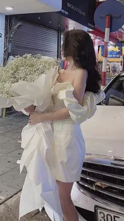 Chỉ là…