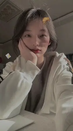 1 video + 2 ảnh