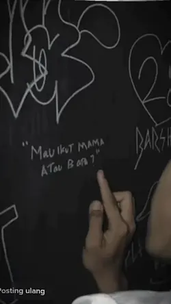 mau ikut mama atau