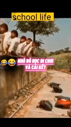Nhỏ bỏ học đi chơi