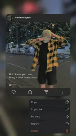 30. Frame Instagram