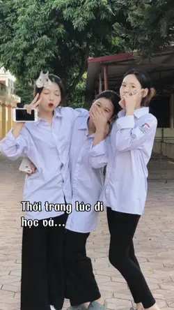 Khoe thời trang