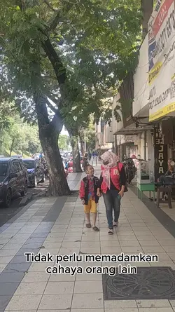 bercahaya 