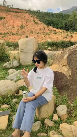 1 ảnh không màu