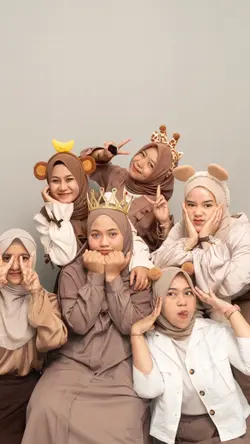 vid 1 + 6 photo