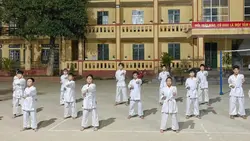 Mẫu 3 ảnh 16:9