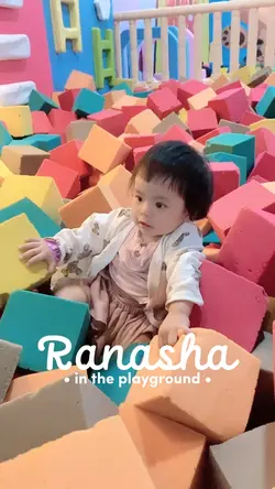 Playground mini vlog