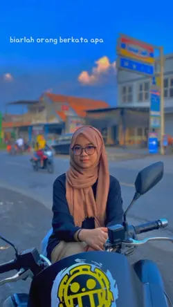 BiarLahOrangBerkata