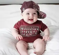 bayi imut nyanyi