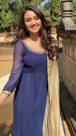 india lari estetik