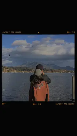 Cam + màu