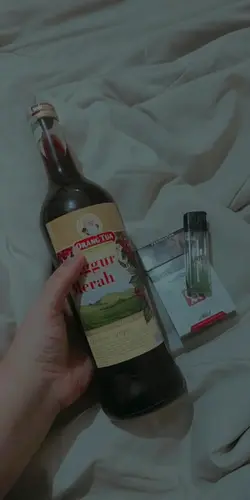 Anggur merah 