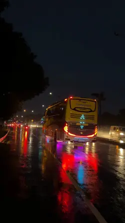 siapa yang hobi bus?