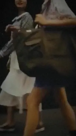 random video