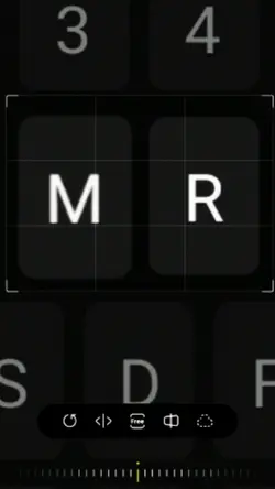 inisial M-R