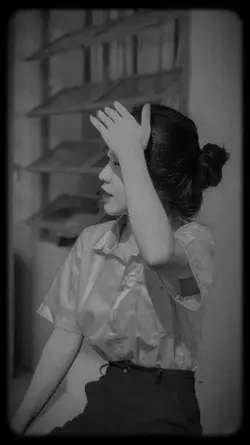 1 ẢNH + ĐEN TRẮNG 