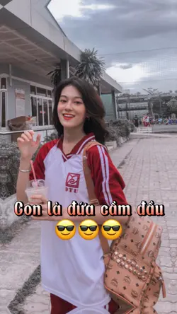 Con là đứa cầm đầu😬