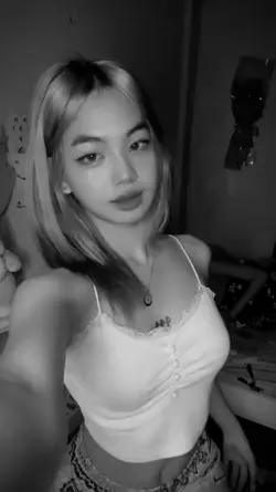 B&W